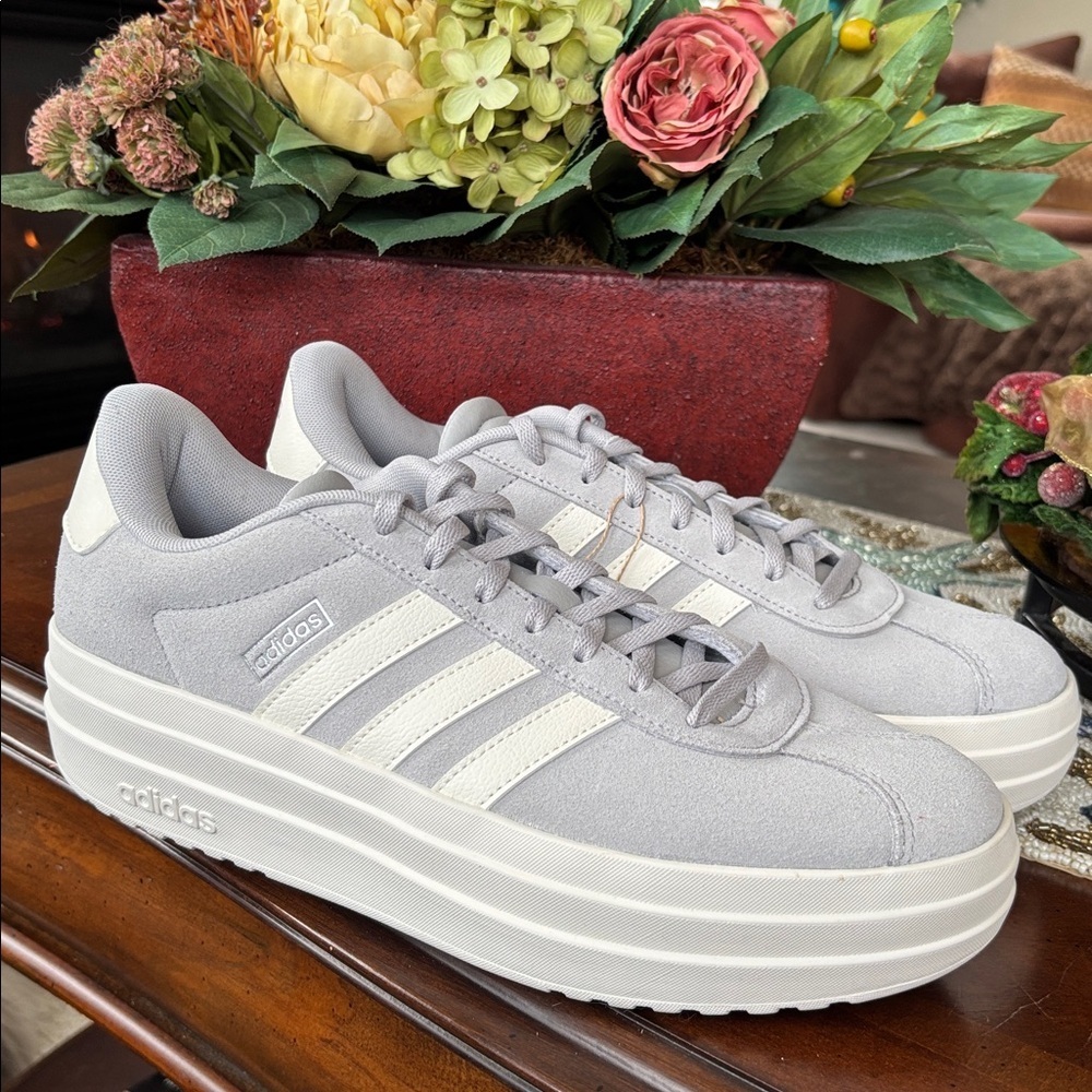 Brand New Adidas VL Court Bold Sneakers Lace Up Skateboarding Platform 3-Stripe - Picture 7 of 16